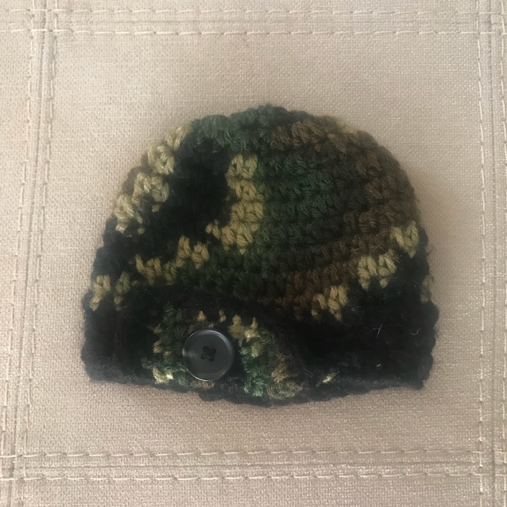 Newborn Camo Hat
